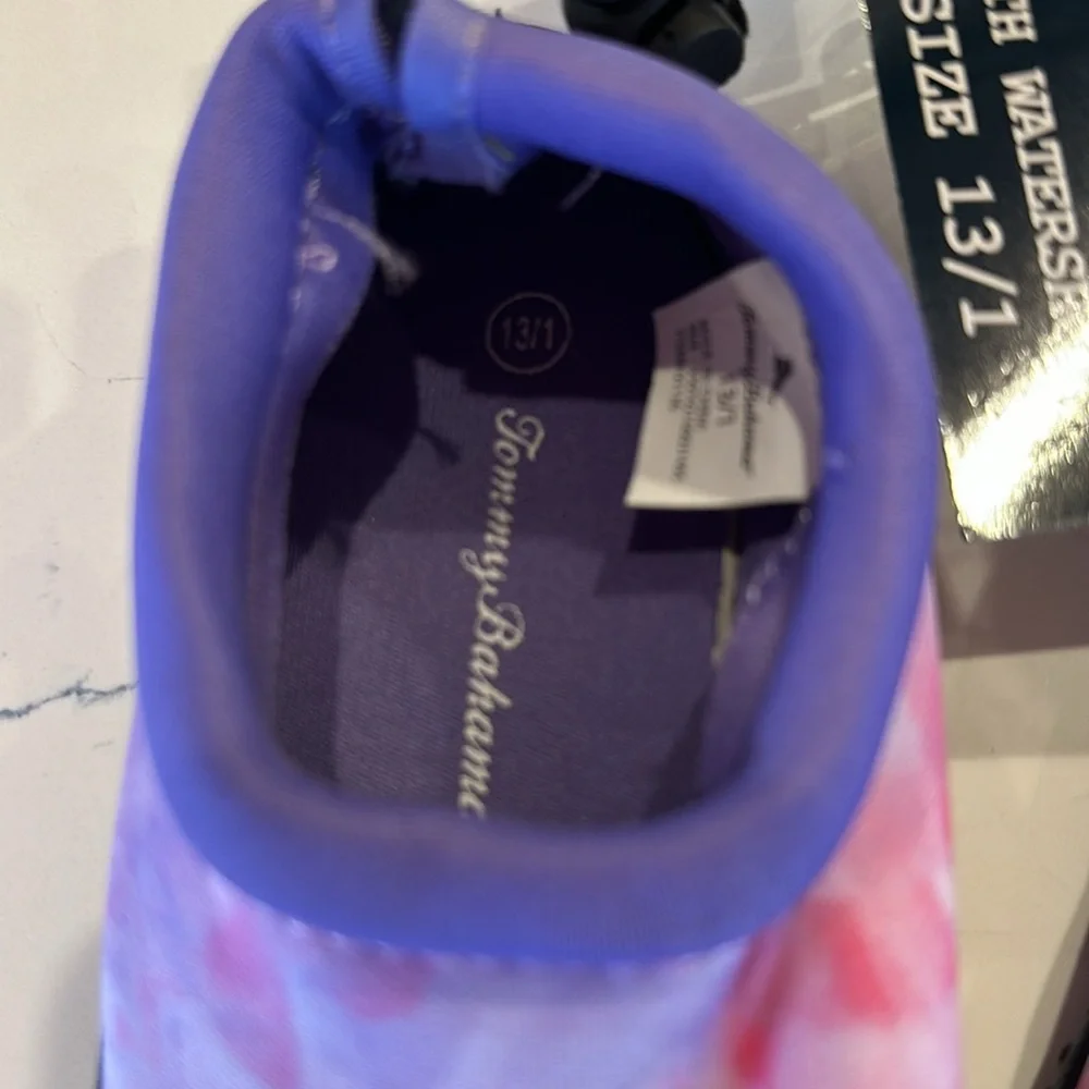 Kids Tommy Bahama Water shoes Size 13/1 NWT - Picture 4 of 4